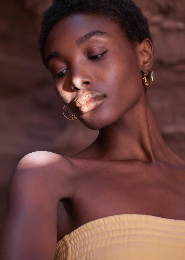 Boucles d’oreilles créoles Eroz, édition plaquée or 24 carats