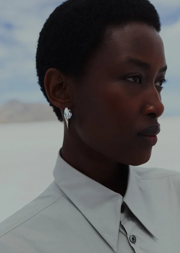Boucles d’oreilles créoles fines Éole, édition en laiton plaqué rhodium