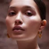 Boucles d’oreilles créoles fines Éole, édition plaquée or 24 carats