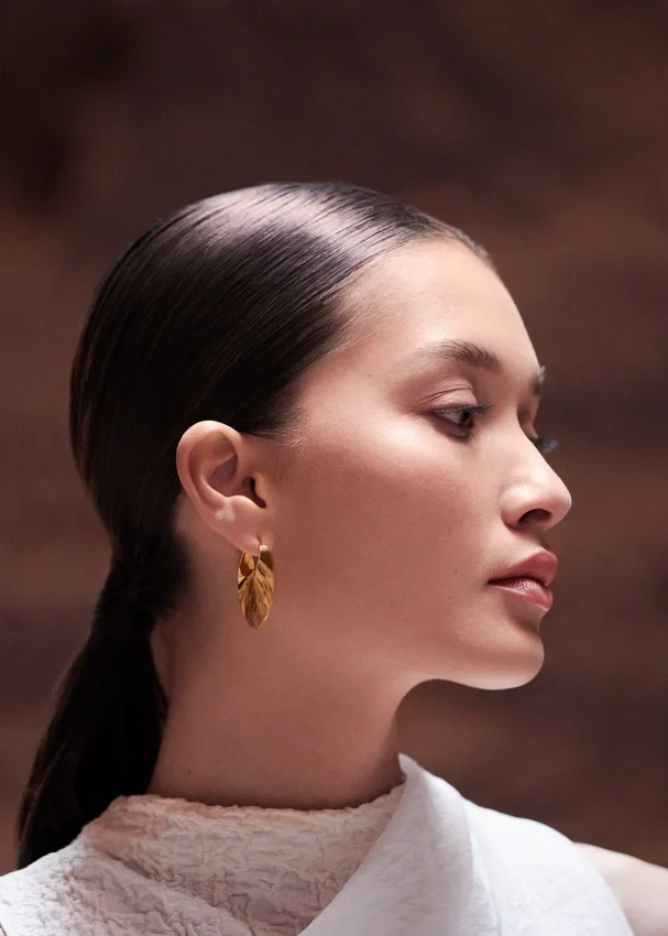 Boucles d’oreilles créoles fines Éole, édition plaquée or 24 carats