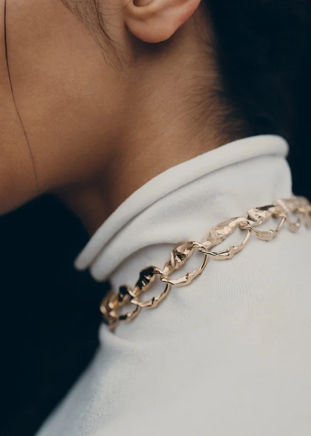 Chaîne Eroz, édition plaquée or 24 carats