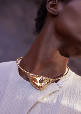 Collier Eroz, édition plaquée or 24 carats
