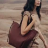Cyme Tote Édition Cerise noire texturée