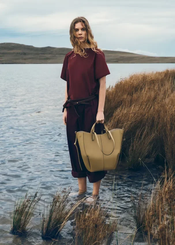 Cyme Tote Édition olive fumé texturé