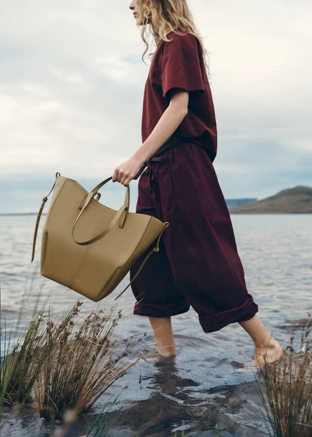Cyme Tote Édition olive fumé texturé