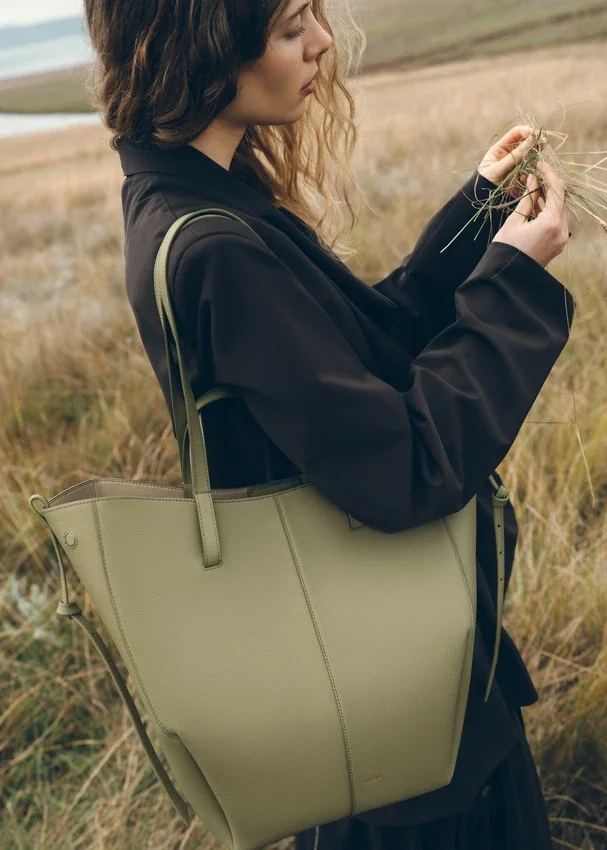 Cyme Tote Edition, texture tilleul