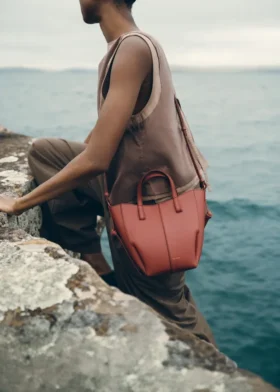 Cyme Tote Nano Edition, terre cuite texturée