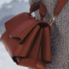 Mokki Édition, argile rouge texturée