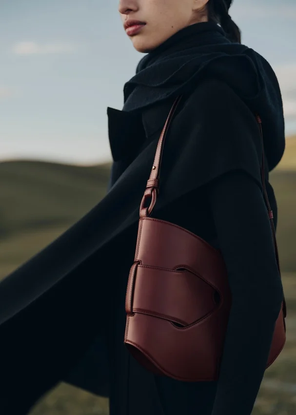 Nodde Hobo Edition, cerisier noir lisse