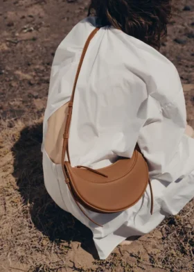 Numéro Dix Édition Camel texturé