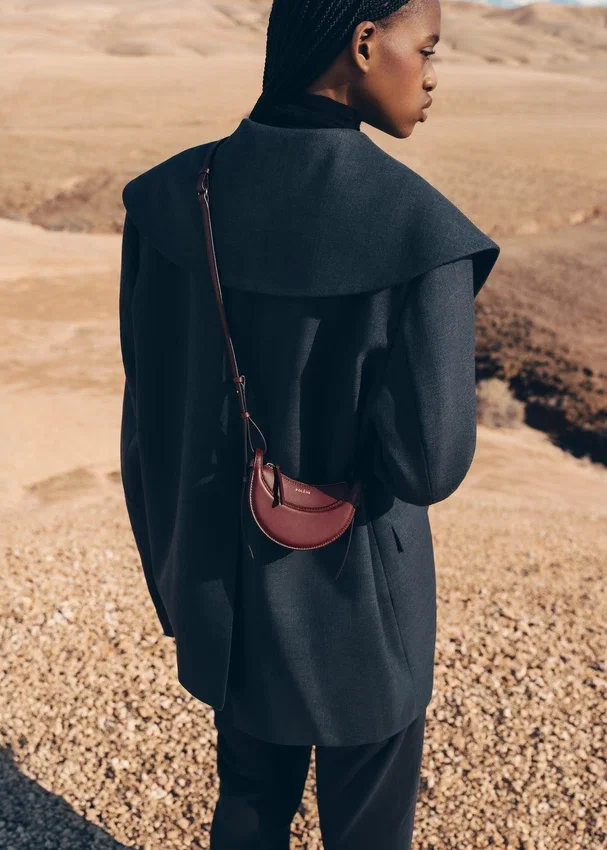 Numéro Dix Édition Micro Cerise Noire Lisse