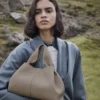 Numéro Neuf, édition « Textured Taupe »
