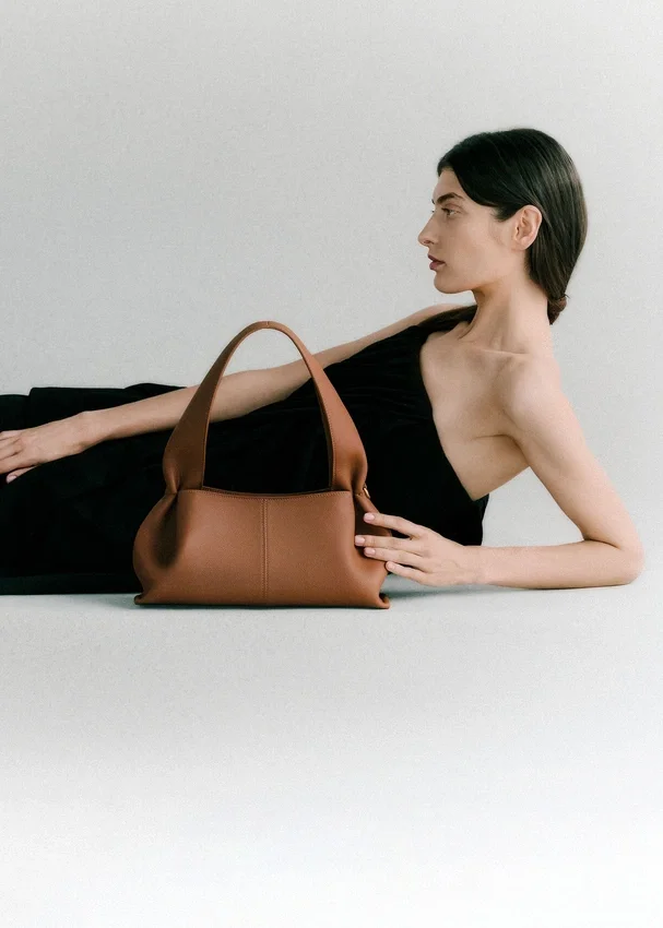Numéro Neuf East West Edition Texturé Camel