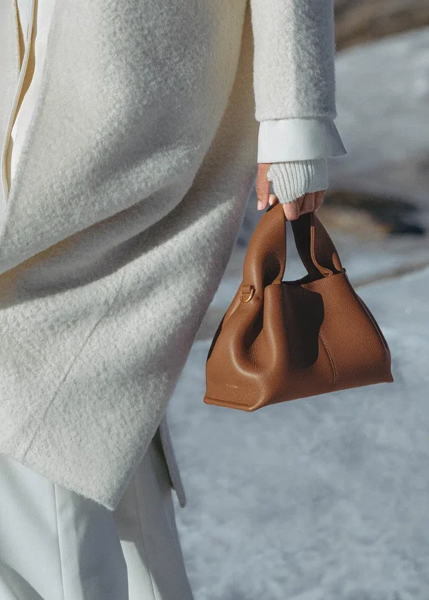 Numéro Neuf Mini Édition Texturée Camel