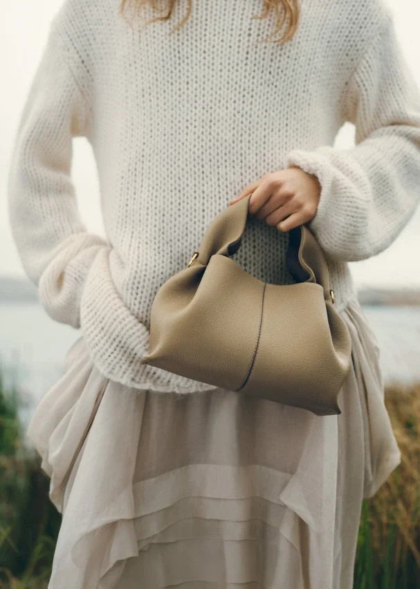 Numéro Neuf Mini Edition, olive fumé texturé