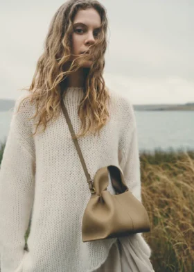Numéro Neuf Mini Edition, olive fumé texturé