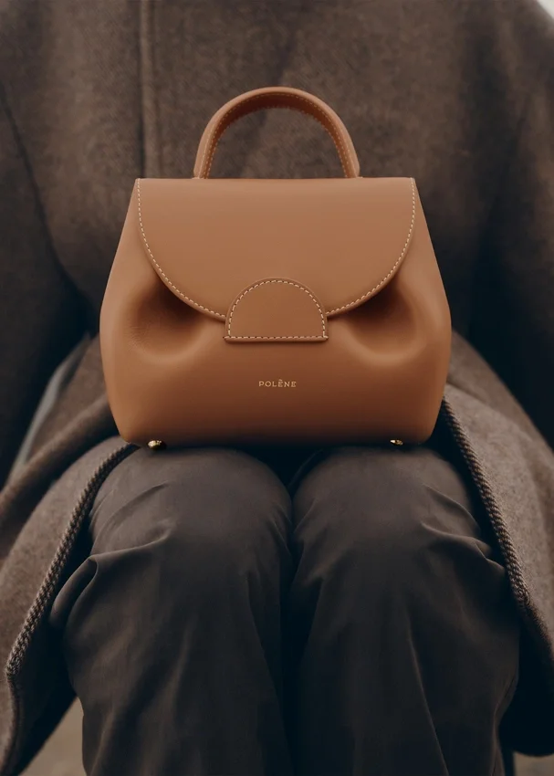 Numéro Un Nano Édition Lisse Camel